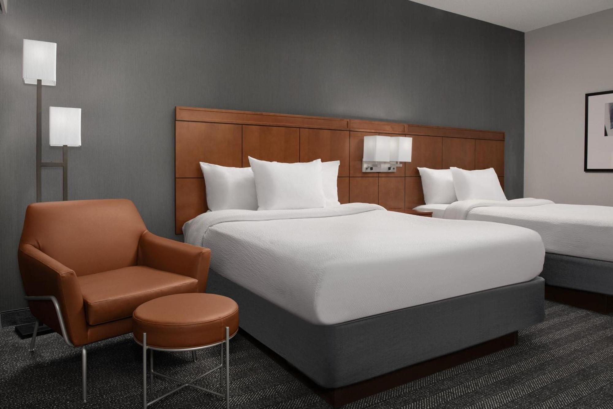 Hotel Courtyard By Marriott Syracuse Downtown At Armory Square Esterno foto