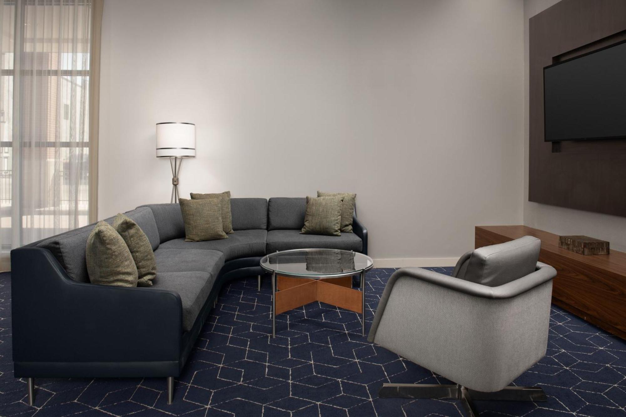Hotel Courtyard By Marriott Syracuse Downtown At Armory Square Esterno foto